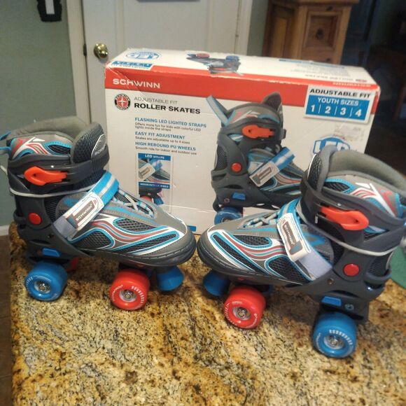 Roller Skates Schwinn Adjustable Fits Sizes 1-2-3-4Challenge Series Flash 2 Grey - Picture 7 of 12